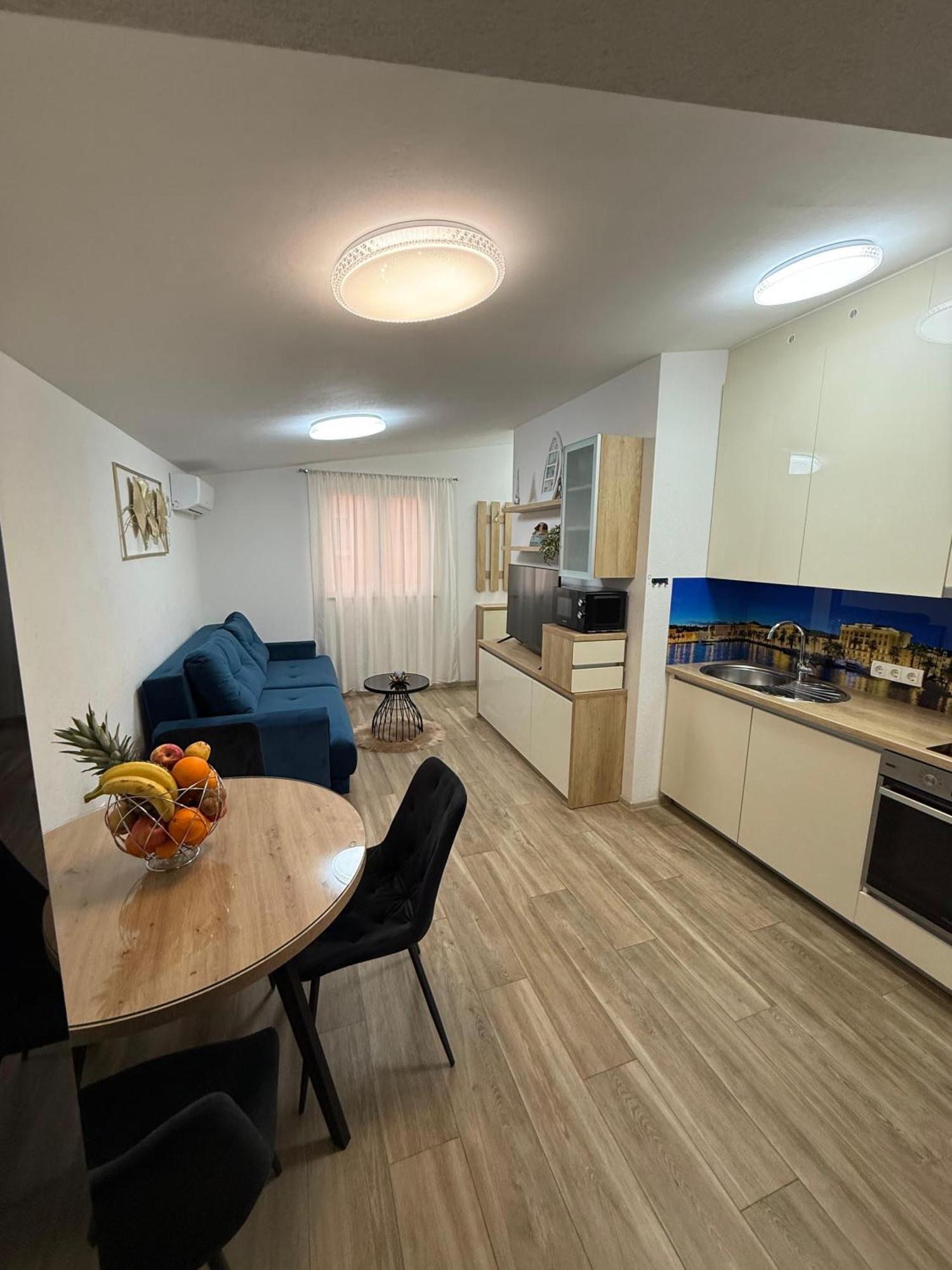 Apartament Helena *